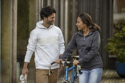 Sayan miesten puolivetoketjullinen anorakkihupullinen svetari